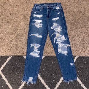 American Eagle Mom Jeans